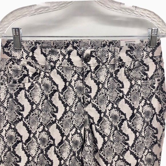 Inc Incessential Python Snake Print Skinny Jeans NWT - Picture 4 of 11